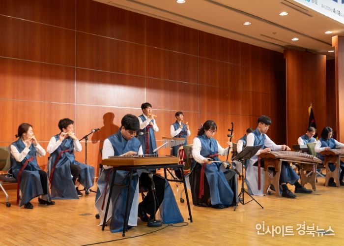 ‘손울림’국악 연주